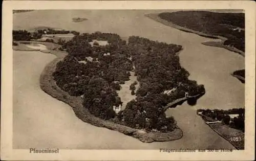 Ak Berlin Zehlendorf Wannsee, Pfaueninsel, Fliegeraufnahme, Blockhaus Nikolskoe
