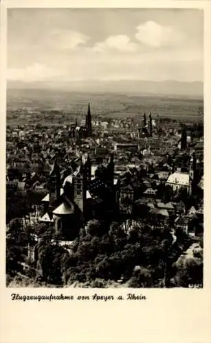 Ak Speyer am Rhein, Flugzeugaufnahme, Stadtansicht, Rhein, Historische Gebäude