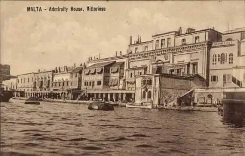Ak Vittoriosa Malta, Admiralty House, Wasseransicht, historische Architektur