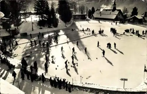 Ak Grindelwald Kanton Bern, Schlittschuhläufer, Eisbahn, Curling Rinks, Winterlandschaft