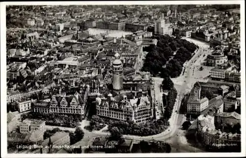 Ak Leipzig in Sachsen, Blick auf Neues Rathaus und Innere Stadt, Vogelperspektive