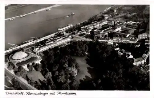 Ak Düsseldorf am Rhein, Fliegeraufnahme, Rheinanlagen, Planetarium