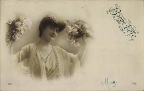 Foto Ak Frauenportrait, Blumen, Bonne Fête
