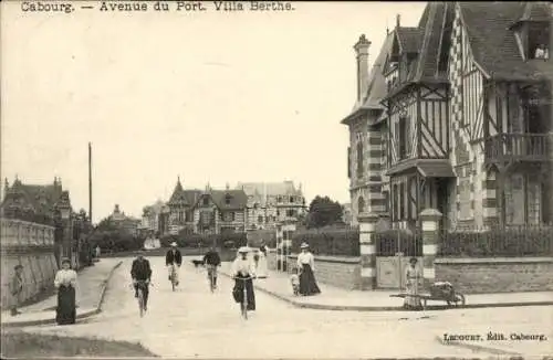 CPA Cabourg Calvados, Avenue du Port, Villa Berthe