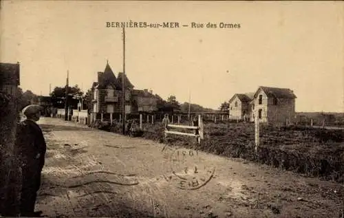 CPA Bernières sur Mer Calvados, Rue des Ormes
