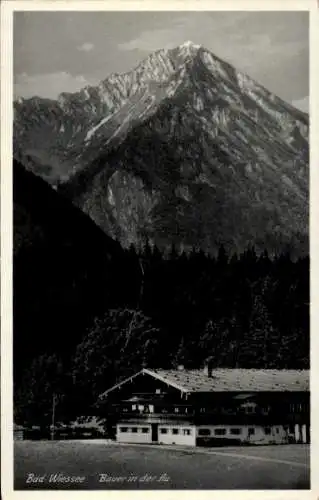 Ak Bad Wiessee in Oberbayern, Bergpanorama, Gebäude im Vordergrund, Schwarzweißbild