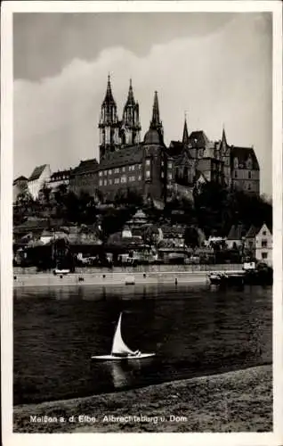 Ak Meißen an der Elbe, Albrechtsburg, Dom, Elbe, Boot, Schwarz-Weiß-Fotografie