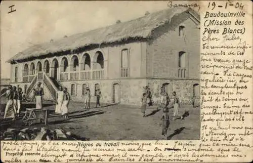 CPA Banane RD Congo Zaïre, Badouinville, Mission des Blancs Pères, Nègres au travail