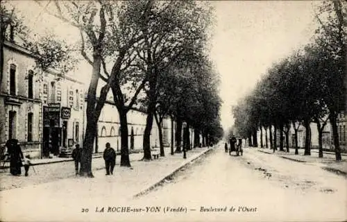 CPA La Roche-sur-Yon Vendée, Boulevard de Ouest