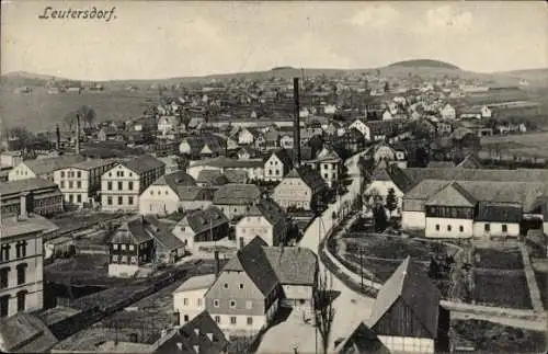 Ak Leutersdorf im Landkreis Görlitz, Blick auf Ortschaft und Umgebung