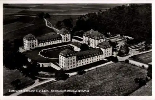 Ak Weilburg an der Lahn Hessen, Luftkurort Weilburg, Kameradschaftshaus Windhof, Luftaufnahme