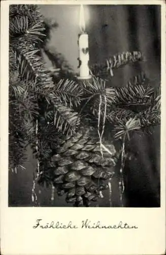 Ak Leipzig in Sachsen, Weihnachtsgruß mit Tannenzapfen und Kerze