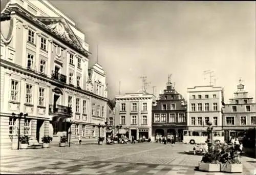 Ak Güstrow in Mecklenburg Vorpommern, Markt