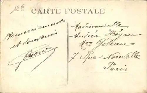 CPA Évron-Mayenne, Place de Hôtel de Ville