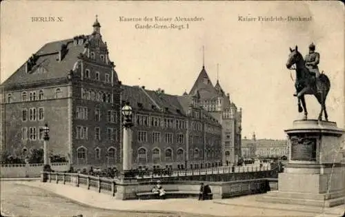 Ak Berlin Mitte, Kaiser Alexander Garde-Grenadier-Regiment Nr. 1, Kaiser Friedrich-Denkmal