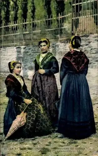 Ak Savoie, Drei Frauen in Tracht