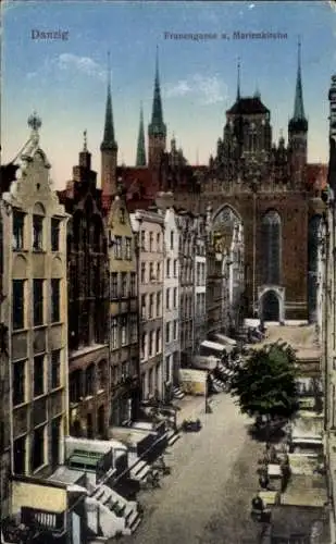 Ak Gdańsk Danzig, Frauengasse, Marienkirche, alte Gebäude, blaue Himmel