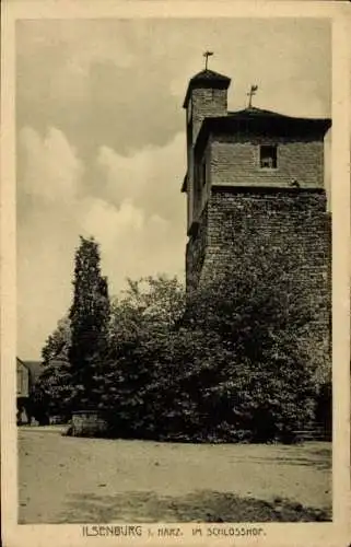 Ak Ilsenburg im Harz, Schloss, Turm, Schlossgarten, Wolken