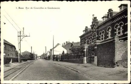 Ak Roux Wallonien Hennegau,  Rue de Courcelles, Gendarmerie, Straße, Gebäude
