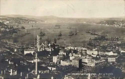 Ak Konstantinopel Istanbul Türkei, Hafen von Bosporus, alte Architektur, Schiffe, Stadtansicht
