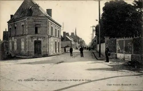 Ak Renaze Mayenne, vue du rue