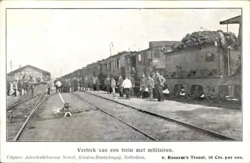 Ak Rookt van Rossem's Troost, Vertrek van een trein met militairen