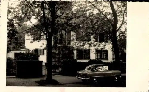 Foto Ak Marienburg Köln am Rhein, Haus Goltsteinstraße 228, Am Südpark, Auto