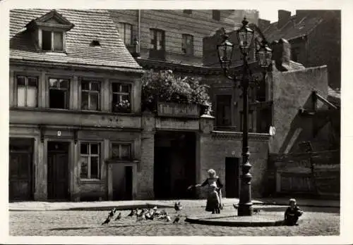 Ak Berlin Mitte, Hof in der Jüdenstraße