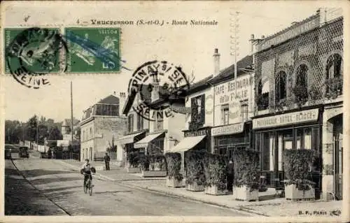 Ak Vaucresson Hauts de Seine, Route Nationale, Café Restaurant, Hotel