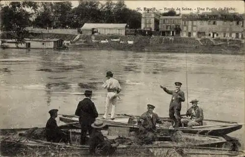 Ak Rueil Hauts-de-Seine, Bords de Seine, Une Partie de Pêche, Männer in Booten angeln