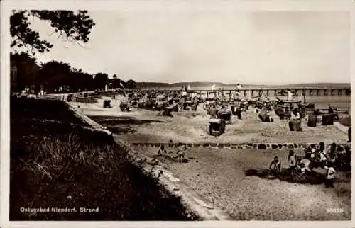 Ak Ostseebad Niendorf Timmendorfer Strand, Ostseebad  Strand, Strandkörbe, Küstenlandschaft