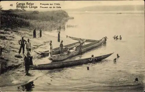 Ak DR Kongo Zaire, Pirogues sur l'Uele