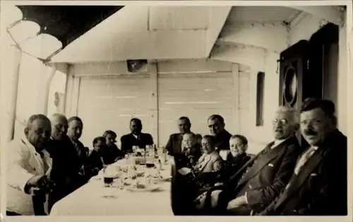 Foto Ak Liliputaner, Gruppenfoto