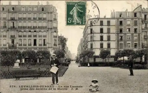 Ak Levallois Perret Hauts de Seine, La rue Lannois prise des Jardins de la Maisie, Kleinkind