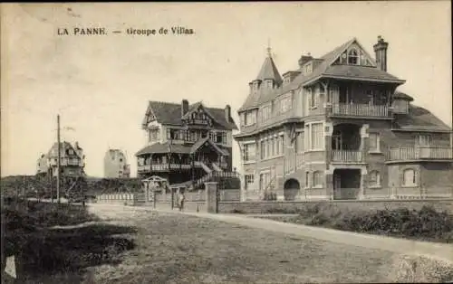 Ak La Panne De Panne Westflandern, Groupe de Villas, Straßenszene, historischer Stil, Postkart...