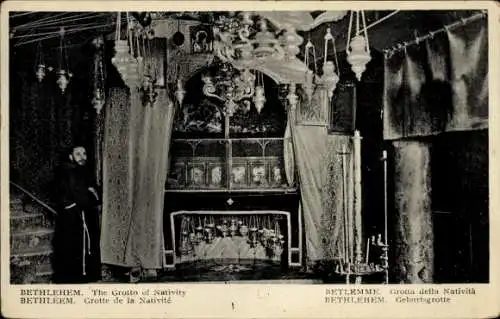 Ak Bethlehem Palästina, Vorderseite mit Grotte der Geburt,   Architektur, kunstvolle Dekoration
