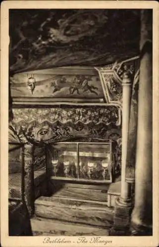 Ak Bethlehem Palästina, Innenszene mit kunstvollen Malereien und Säulen, Krippe