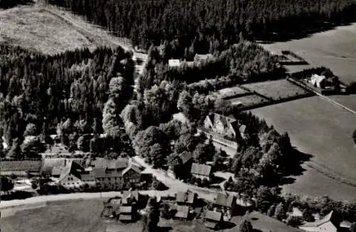 Ak Buntenbock Clausthal Zellerfeld Oberharz, Fliegeraufnahme vom Ort, Wald