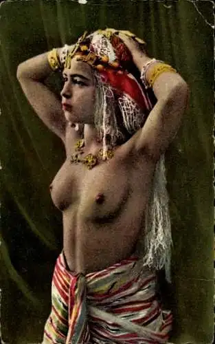 Ak Nordafrika, Algerien, maurische Frau, barbusig