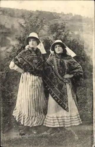 Ak Ardennaises, Frauen in belgischer Tracht