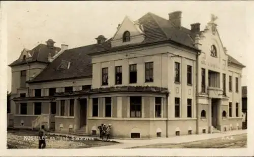 Ak Kostelec nad Labem Elbekosteletz Mittelböhmen, Sokolovna, Gebäude, historische Architektur,...