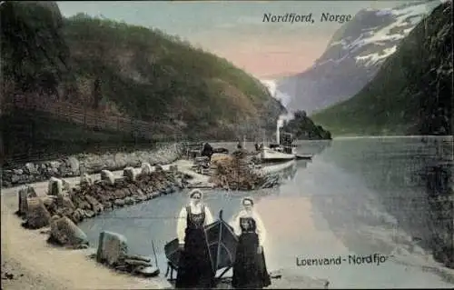 Ak Norwegen, Nordfjord, Frauen in Trachten