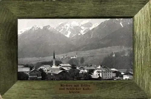 Ak Mieders im Stubaital Tirol, Schneebedeckte Berge, Kirchturm, Häuseransicht, Schwarz-Weiß-Foto
