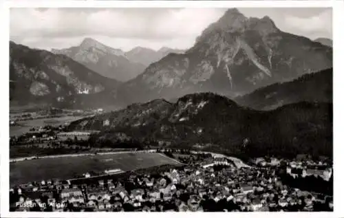 Ak Füssen im Allgäu, Fliegeraufnahme, Hotel Gaststätte Zum Löwen