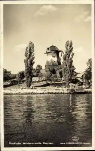 Ak Stockholm Schweden, Windmühle, Wasser, Bäume, Schwarz-Weiß-Bild
