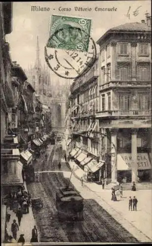 Ak Milano Mailand Lombardia, Historische Straße, Tram, Geschäfte, Hochhäuser, Milaner Kathedrale