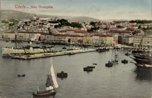 Ak Triest Trieste Friuli Venezia Giulia, Hafenansicht von  Molo Giuseppina, Schiffe im Hafen