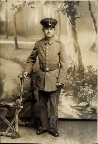 Foto Ak Deutscher Soldat in Uniform, Portrait, I. WK