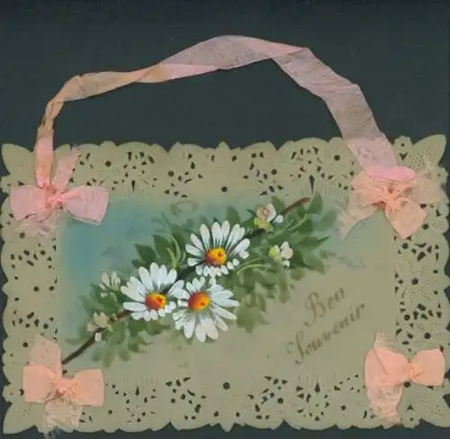 Zelluloid Ak Souvenir, Kitsch, Stoffschleifen, Blumen