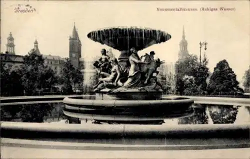 Ak Dresden Altstadt Friedrichstadt, Monumentalbrunnen, Ruhiges Wasser, Parklandschaft, histori...